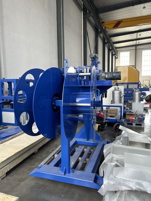 AlTiB-staafvoedingseenheid met laagspanningscomponent van Zhengtai Motor Power en 2 stukken staafgeleiding