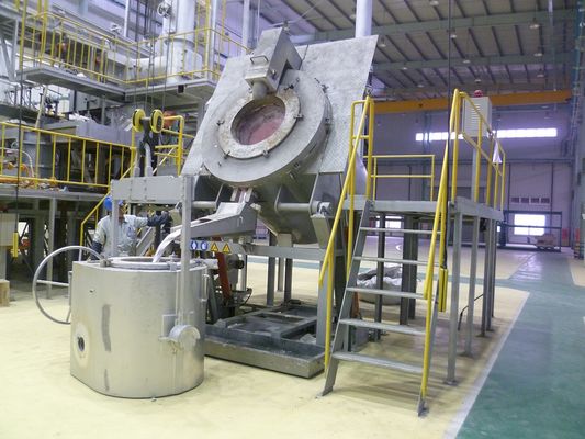 15T de rechthoekige Smeltende Oven +10% 2 schatte Aluminium Vloeibaar het Gieten Bedrag