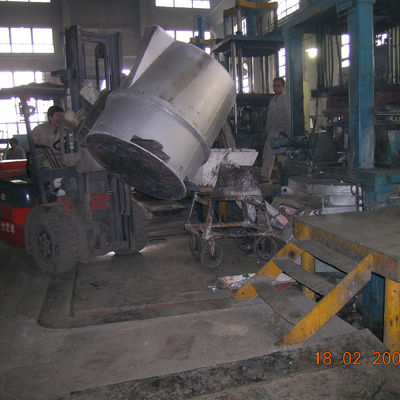 Glanzige oppervlakte afwerking gesmolten aluminium transfer ladles voor industriële toepassingen
