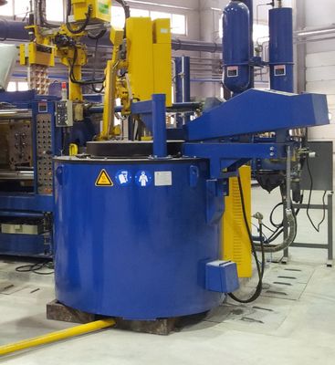 Gesmolten aluminiumverwarmer Aluminiumsmeltoven met dubbelpunttemperatuurregeling Uniforme temperatuur ≤±5C