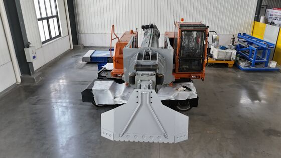 Volledig Elektrisch Ovenverzorgingsvoertuig met Intelligente Besturing voor Veilig Reinigen en Rotatie Flux Injectie