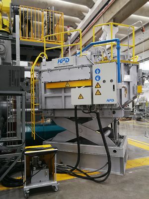 Het Doseren van 700KG 0.20MPa de Elektrische Oven van de Aluminiumholding voor Aluminium het Smelten